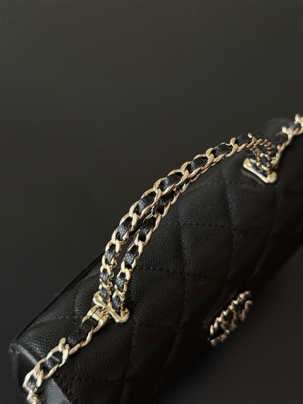 2026127215017516 590